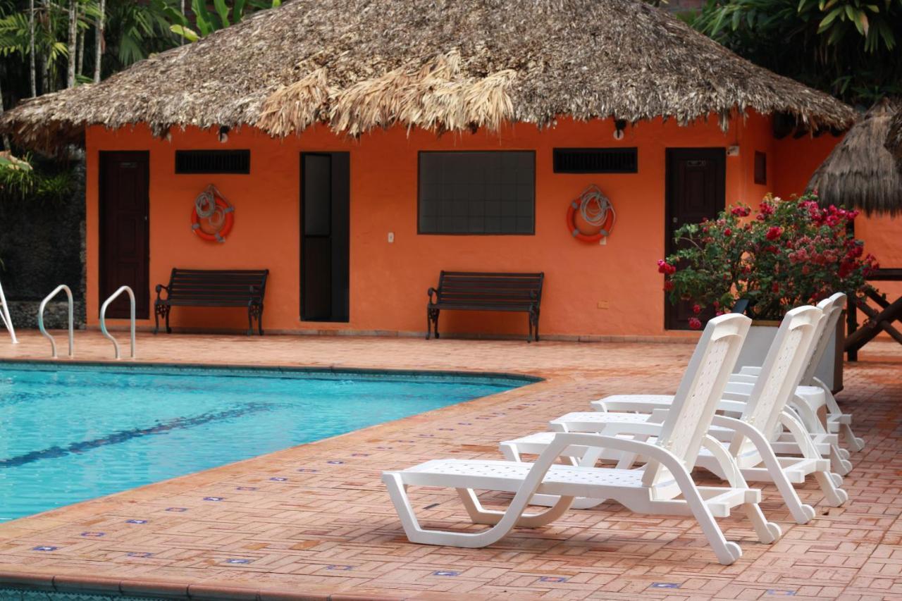 Hotel La Palma Del Paso Real- Solo Adultos Santa Fe de Antioquia Exterior foto