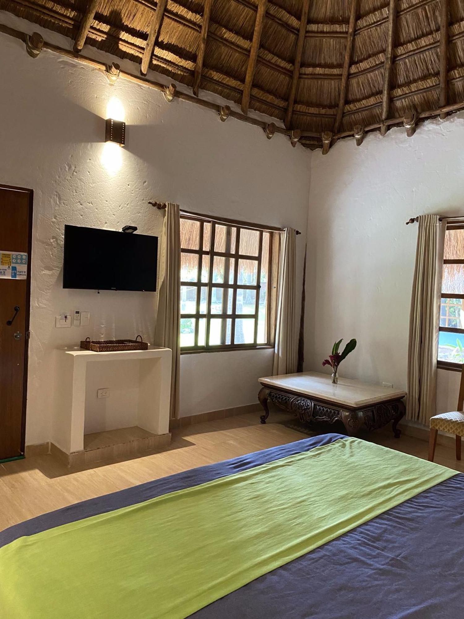 Hotel La Palma Del Paso Real- Solo Adultos Santa Fe de Antioquia Exterior foto